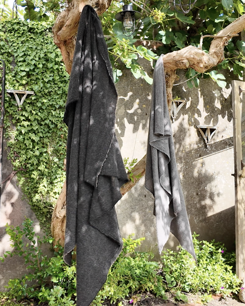 Apuntob Big Charcoal Coffee Scarf