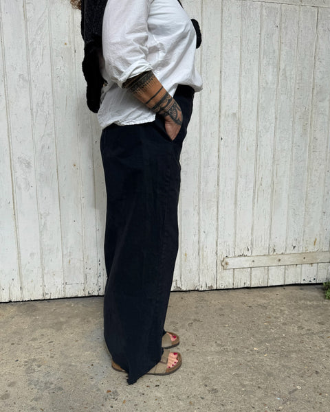 Hannoh Pulcheria Wide Black Pants