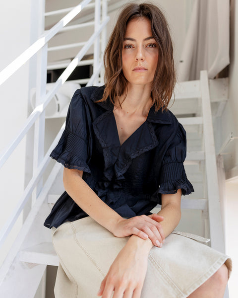 AJ117 Cotton Frill Top