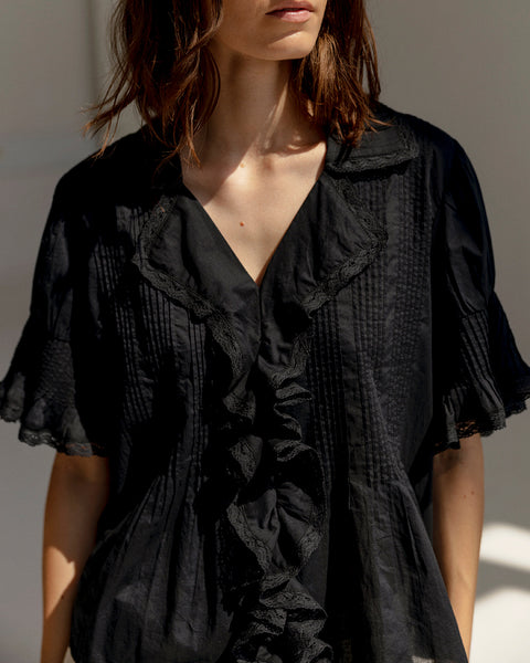 AJ117 Cotton Frill Top