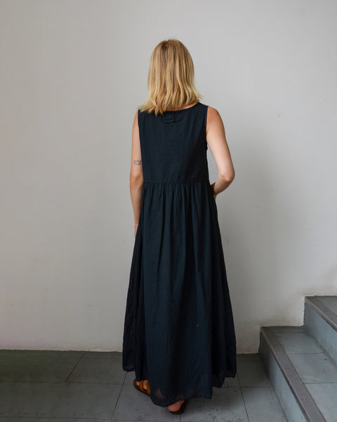 Aequamente Black Cotton Sleeveless Dress