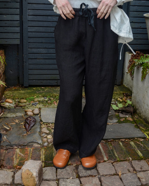 Aequamente Black Linen Tapered Trousers