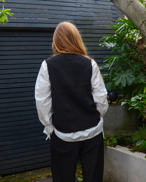 Aequamente Black Linen Waistcoat