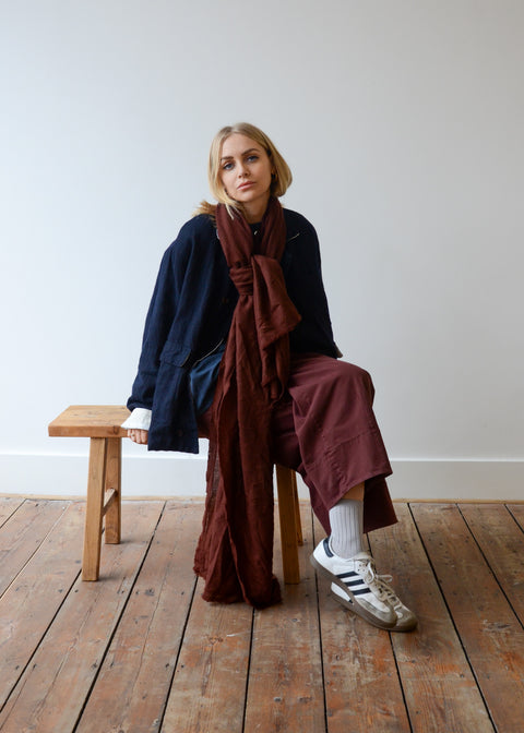 Aequamente Shaped Leg Pants | Amarena / Wine