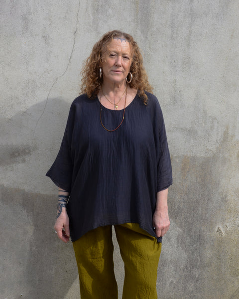 Black Crane Silk Mix Oversized Top | Black