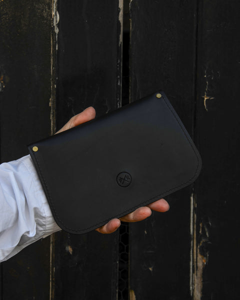 Bobbi Wallet by Paula Kirkwood | Black