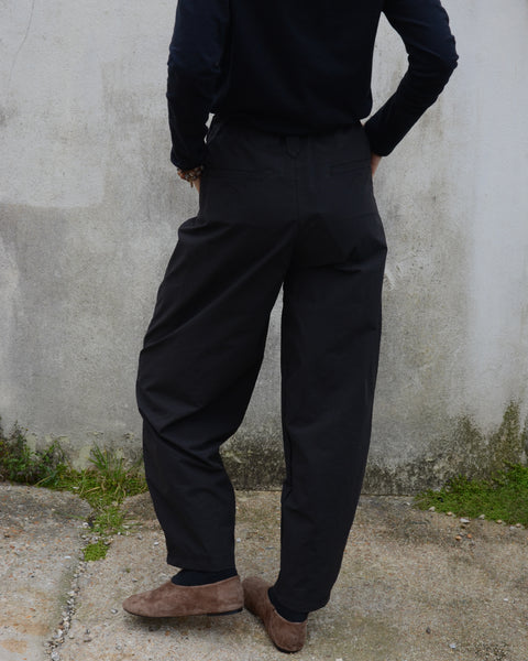 Crossley Twist Seam Trousers | Black