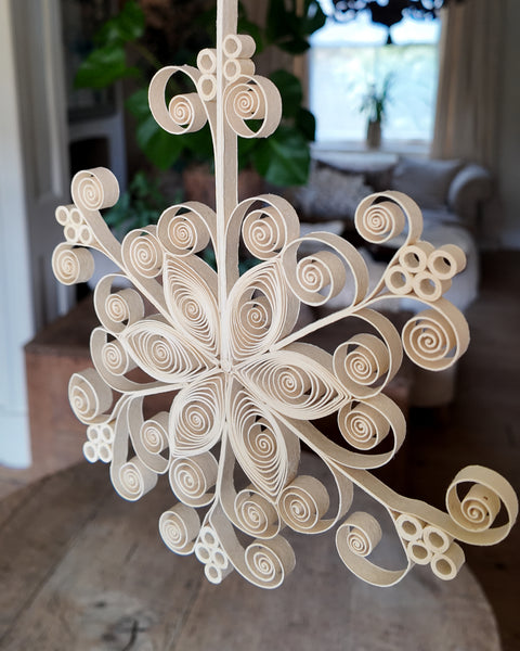 A World Of Craft Quilled Hanging Decoration