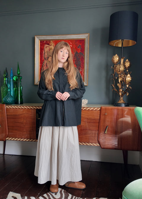 Kagure Oversized Cotton Drawstring Shirt | Black