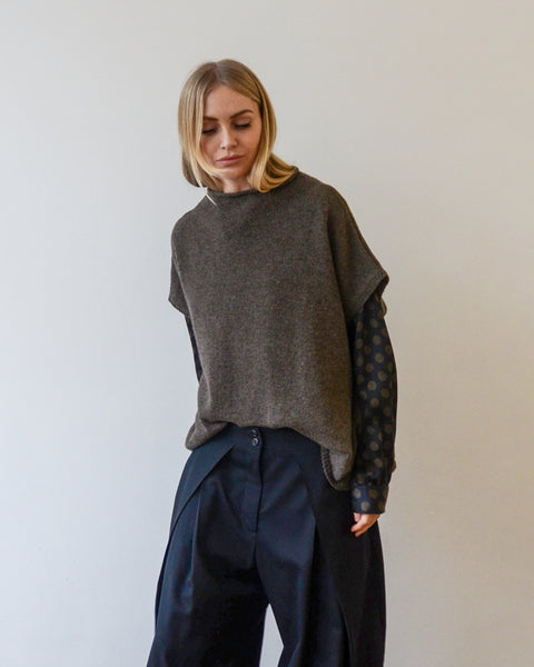 Nygardsanna Sleeveless Boxy Knit Top