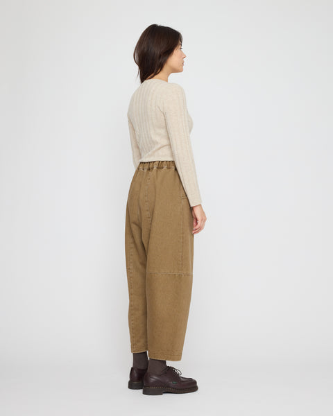 7115 Panel Barrel Leg Trousers | Washed Walnut