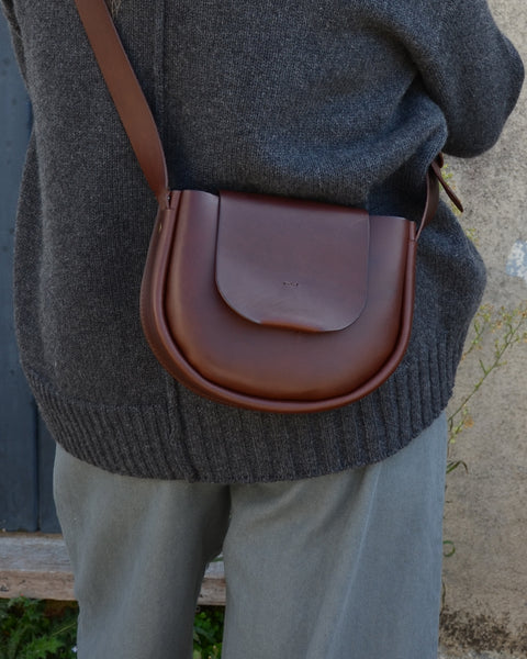 Fin Bag by Paula Kirkwood | Chestnut