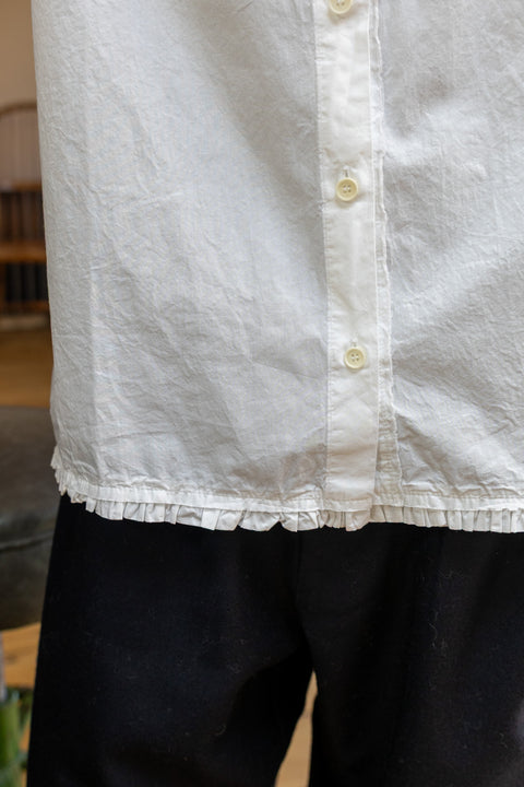 Aequamente Frill Collar Shirt | White