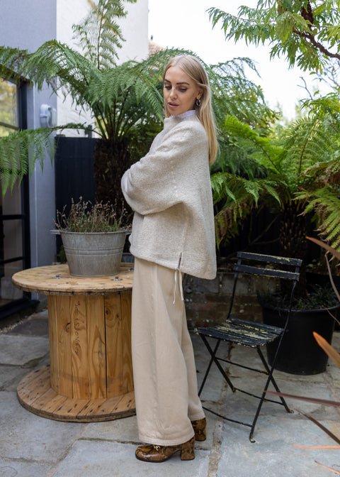 LABO.ART Curved Leg Jean | Cream