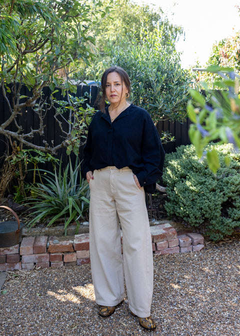 LABO.ART Curved Leg Jean | Cream