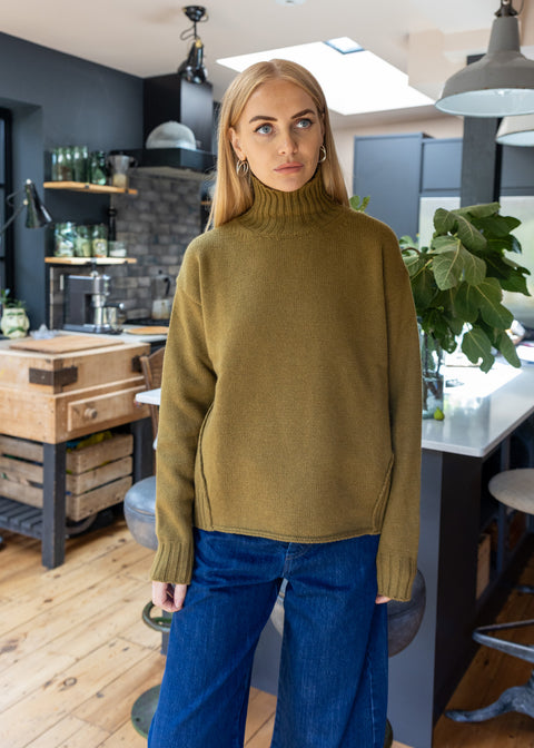 MJ.Watson High Neck Cashmere Sweater | Avocado