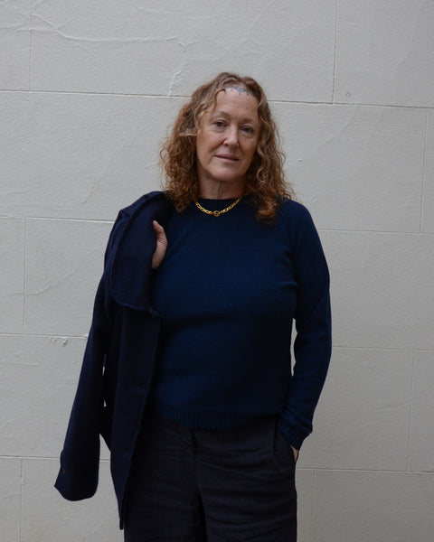 MJ Watson Silk / Cashmere Navy Round Neck Pullover