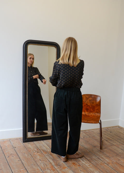 Muku Velvet Cuffed Hem Pants