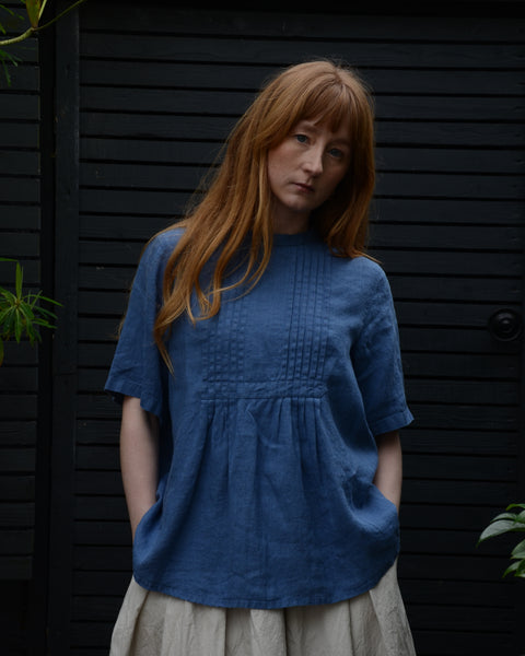 Nygardsanna Linen Pleat Top | Blue