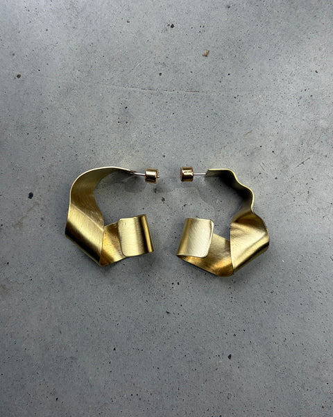 Crumpled Abstract Hoops | Brass