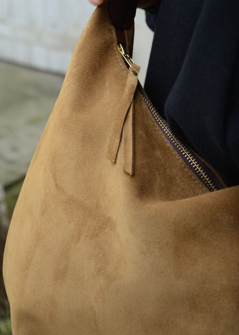 Paula Kirkwood Kai Sling Bag | Sand