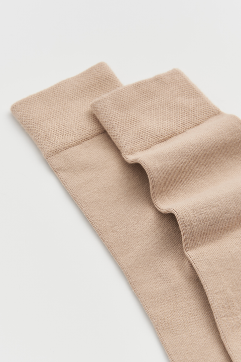 Pairs Milky Tea Beige Bamboo Socks