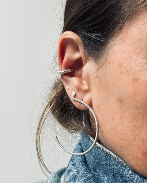 Line Ear Cuff