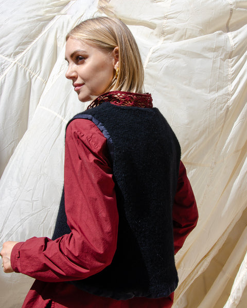 Sula Black Malin Vest