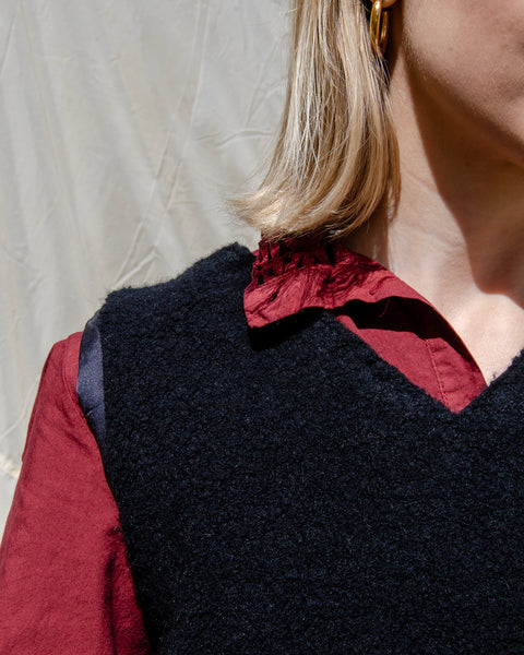 Sula Black Malin Vest
