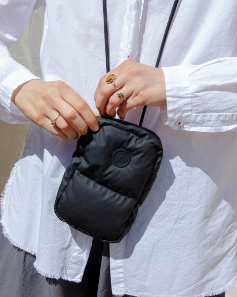 Tanta Black Waterproof Phone Bag